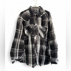 Black Plaid Men's Casual Button Down Shirt